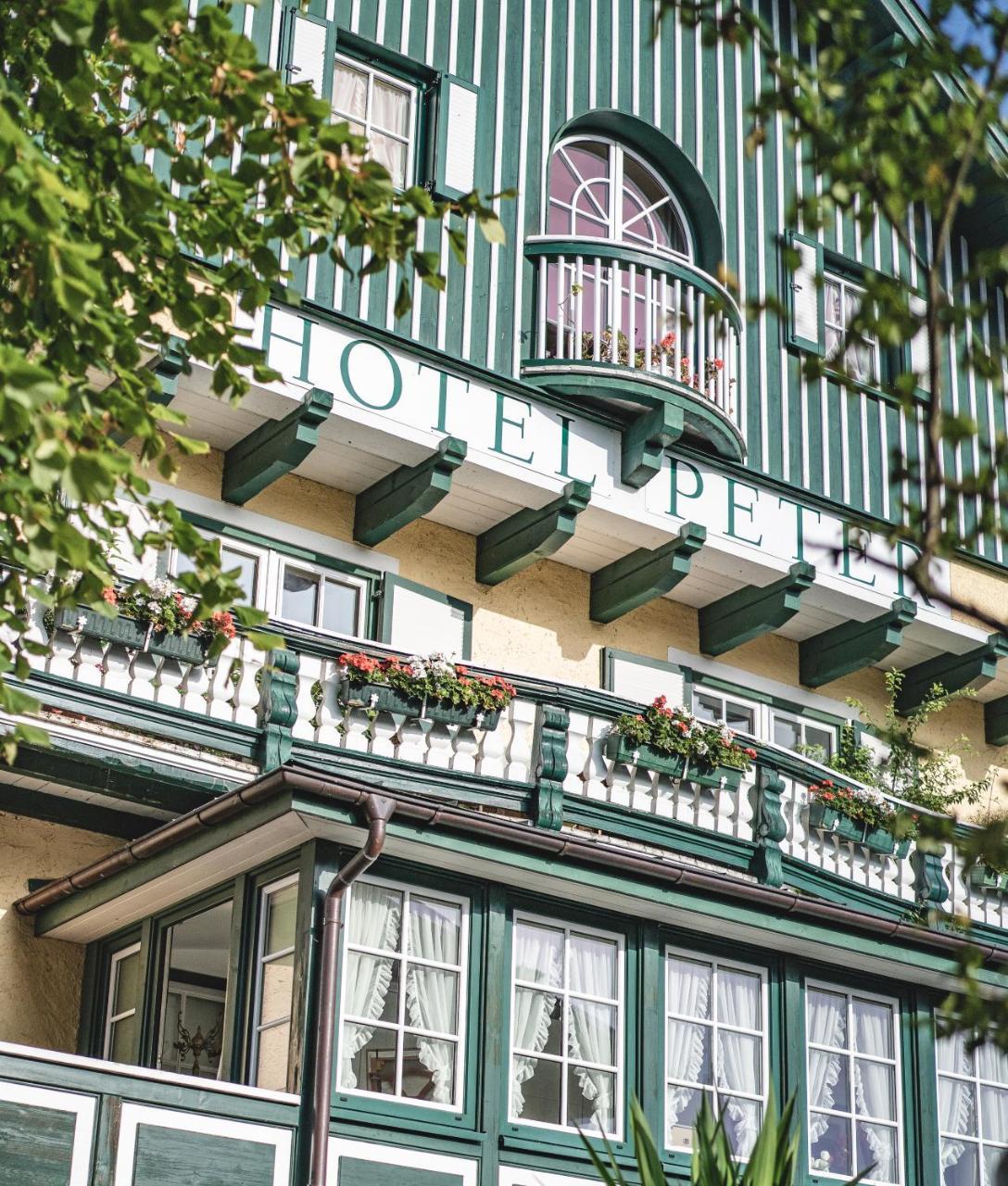 Hotel Peter Sankt Wolfgang im Salzkammergut Exterior photo